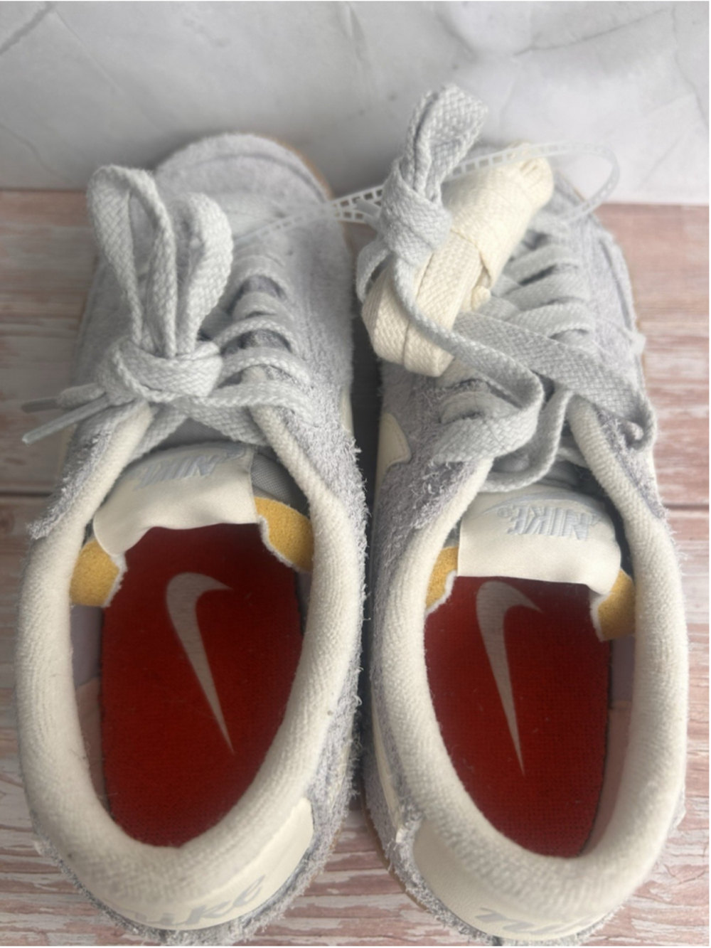 Nike Blazer '77 Vintage Low Football Grey Ivory Gum W Size 6 - Picture 3 of 6